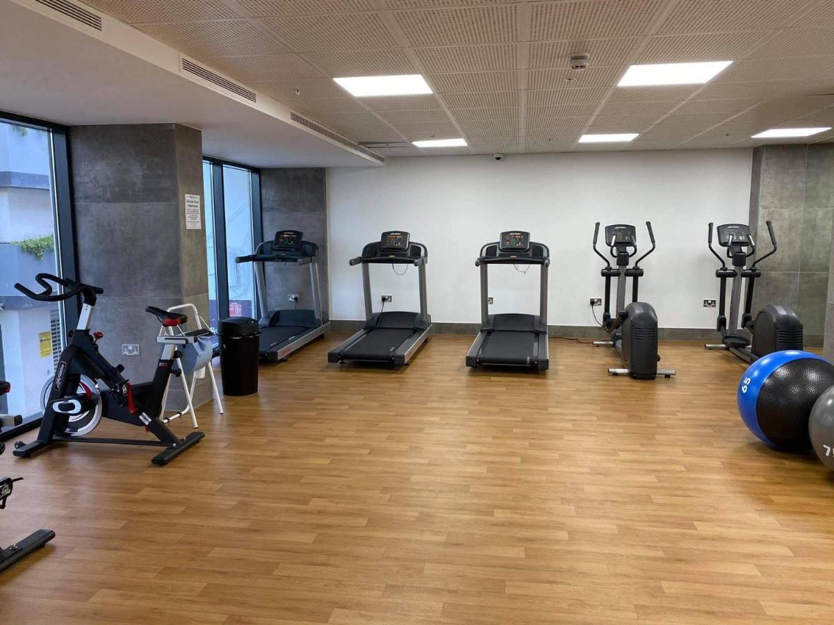 גיברלטר Holiday Studio Apartment Near The Beach And City Centre מראה חיצוני תמונה
